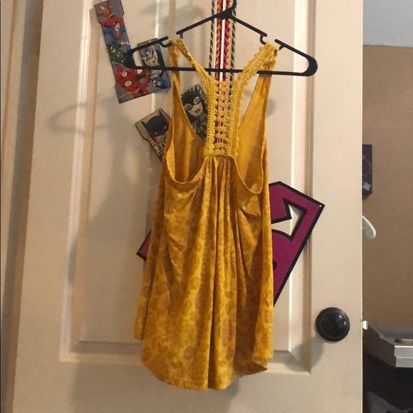 Tank top - Picture 2 of 2